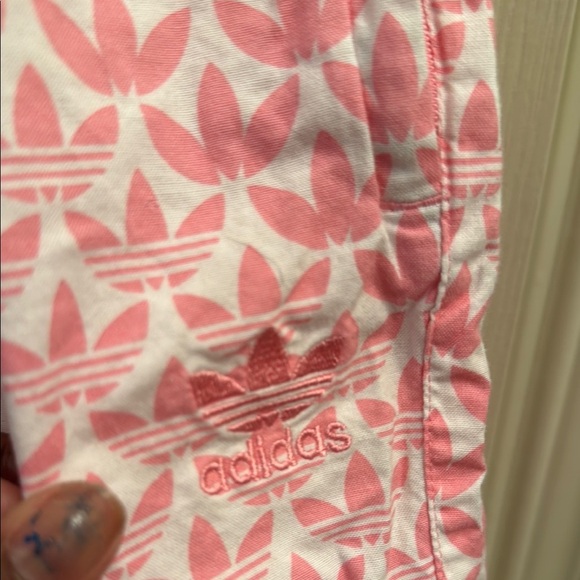 Adidas Men’s allover Monogram print drawstring shorts. Size Medium - Picture 5 of 6